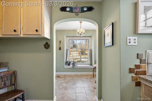 17601 Cambridge Boulevard, Lathrup Village, MI 48076