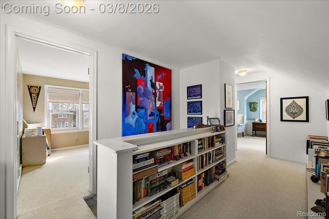 17601 Cambridge Boulevard, Lathrup Village, MI 48076