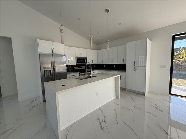 2620 NE 22ND AVENUE, Cape Coral, FL 33909