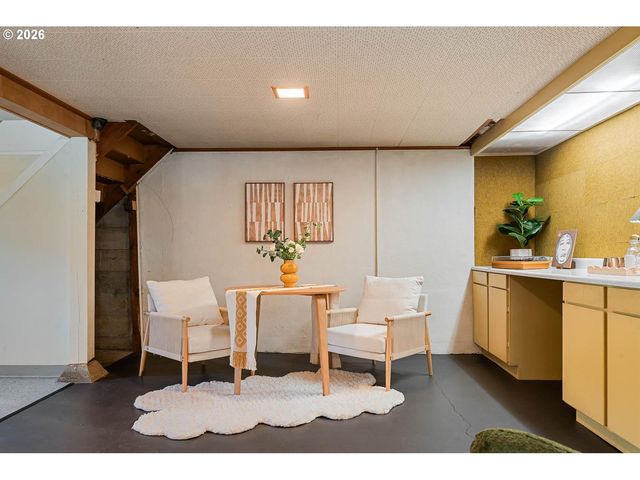 2153 Ne 81ST Ave, Portland, OR 97213