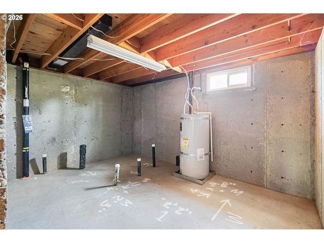 2153 Ne 81ST Ave, Portland, OR 97213