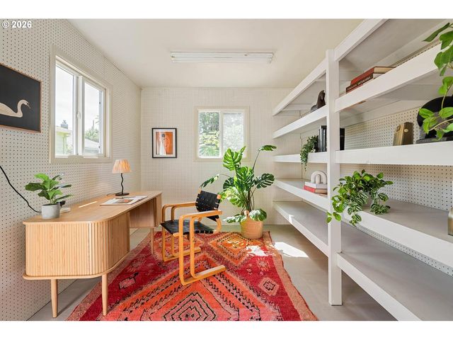 2153 Ne 81ST Ave, Portland, OR 97213