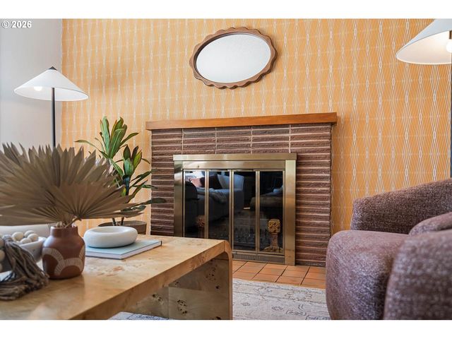 2153 Ne 81ST Ave, Portland, OR 97213