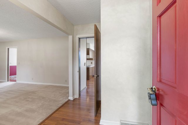 4944 Lakeridge Dr, Old Hickory, TN 37138