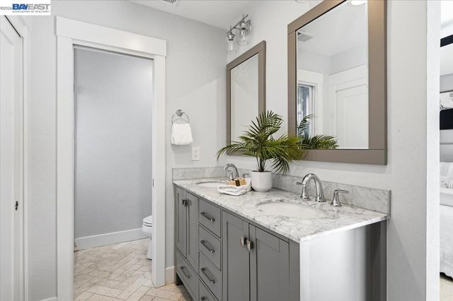 854 Hanover St, Livermore, CA 94551