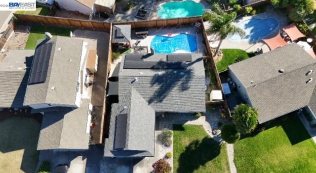 854 Hanover St, Livermore, CA 94551