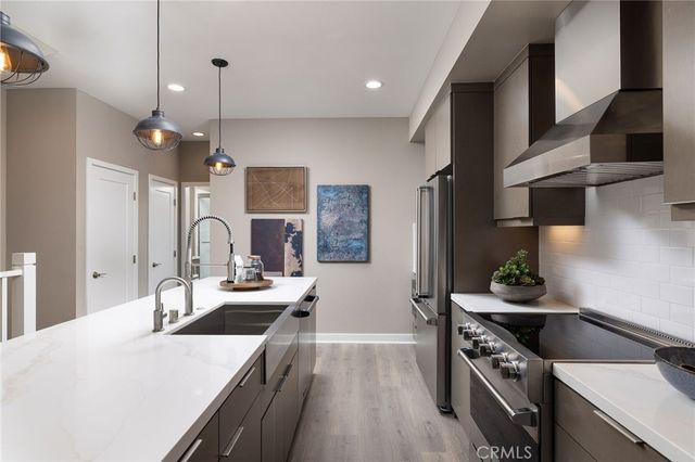 326 E William Way, La Habra, CA 90631