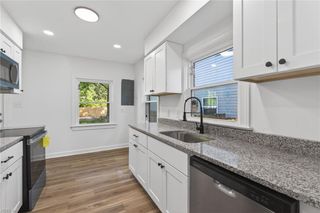690 Greenbriar AVE, Hampton, VA 23661