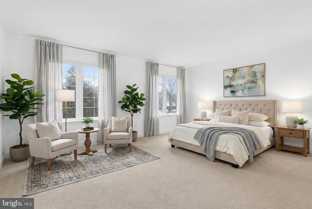 701 WOODFIELD DR, Lititz, PA 17543