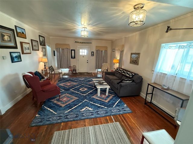 207 2nd Street East, Clyde Park, MT 59018