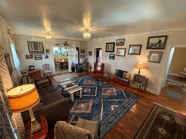 207 2nd Street East, Clyde Park, MT 59018