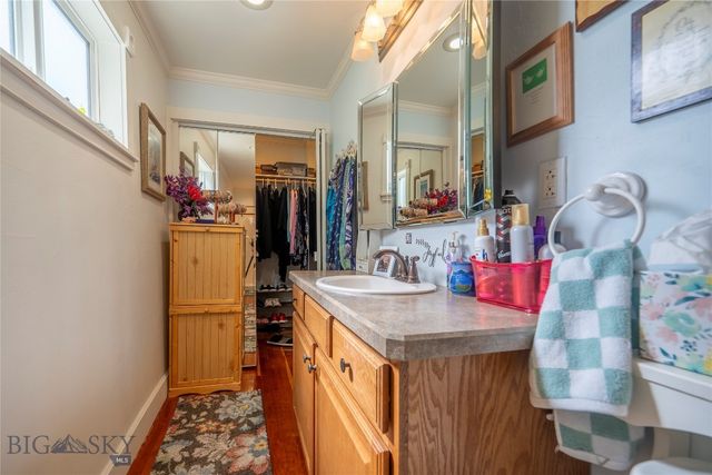 207 2nd Street East, Clyde Park, MT 59018