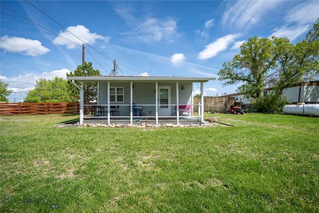 207 2nd Street East, Clyde Park, MT 59018