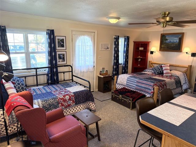 207 2nd Street East, Clyde Park, MT 59018