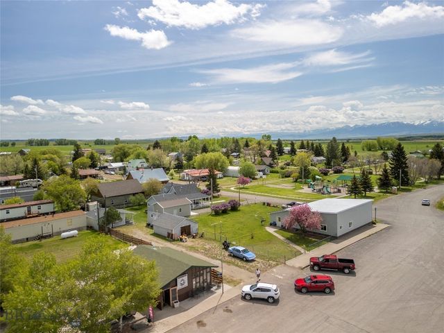 207 2nd Street East, Clyde Park, MT 59018