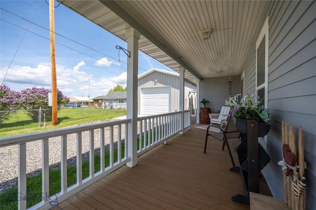 207 2nd Street East, Clyde Park, MT 59018