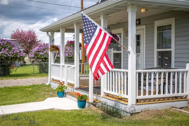 207 2nd Street East, Clyde Park, MT 59018