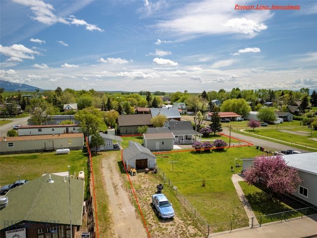 207 2nd Street East, Clyde Park, MT 59018