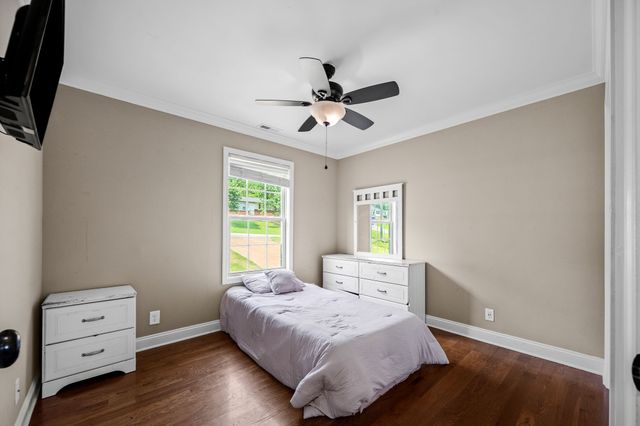 304 Narrows Rd, Shelbyville, TN 37160
