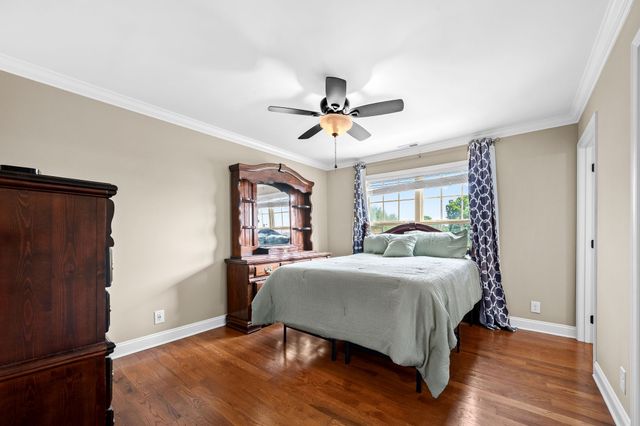 304 Narrows Rd, Shelbyville, TN 37160