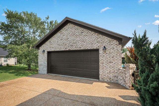 304 Narrows Rd, Shelbyville, TN 37160