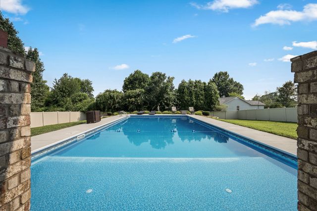 304 Narrows Rd, Shelbyville, TN 37160