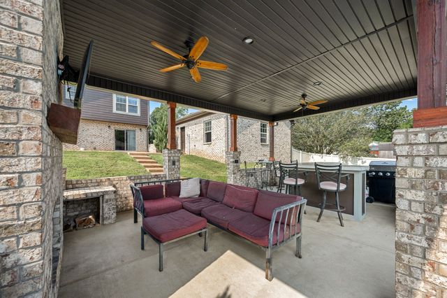 304 Narrows Rd, Shelbyville, TN 37160