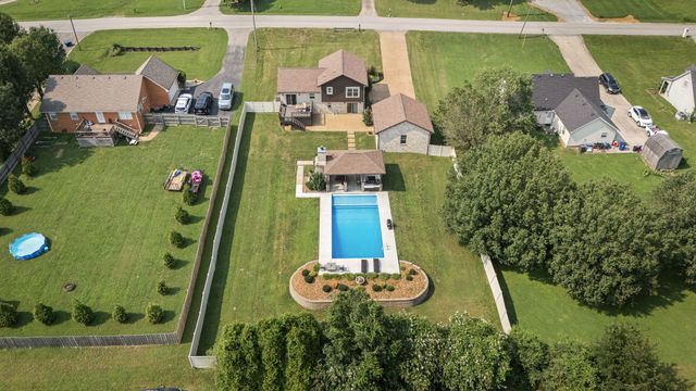 304 Narrows Rd, Shelbyville, TN 37160