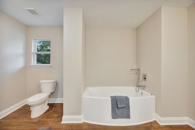 147 Gillis Drive, Crestview, FL 32536