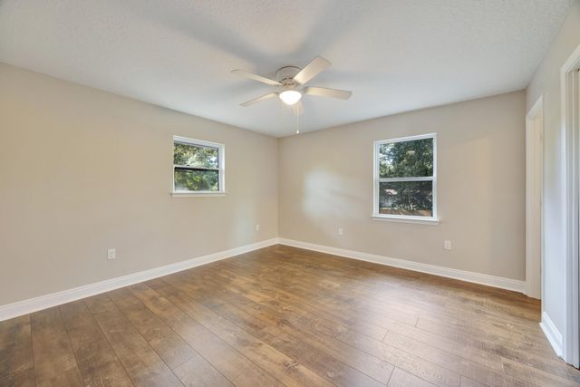 147 Gillis Drive, Crestview, FL 32536