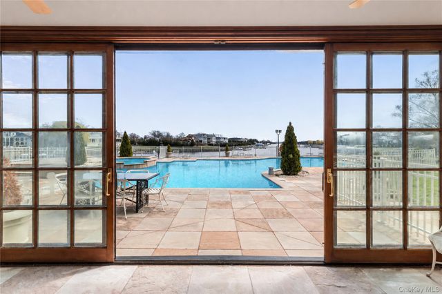 1245 Veeder Drive, Hewlett Bay Park, NY 11557