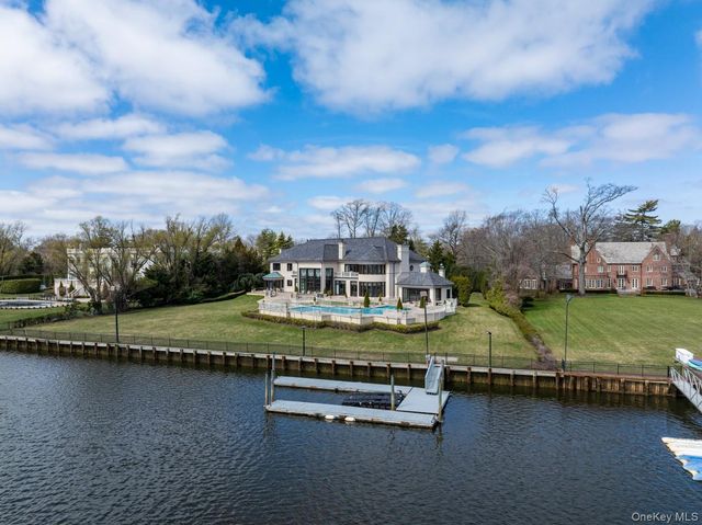 1245 Veeder Drive, Hewlett Bay Park, NY 11557