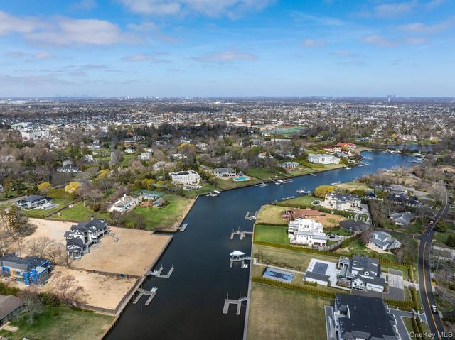 1245 Veeder Drive, Hewlett Bay Park, NY 11557