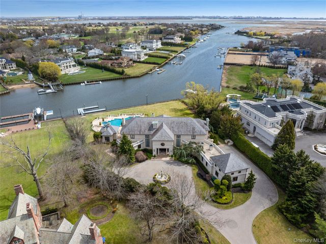 1245 Veeder Drive, Hewlett Bay Park, NY 11557