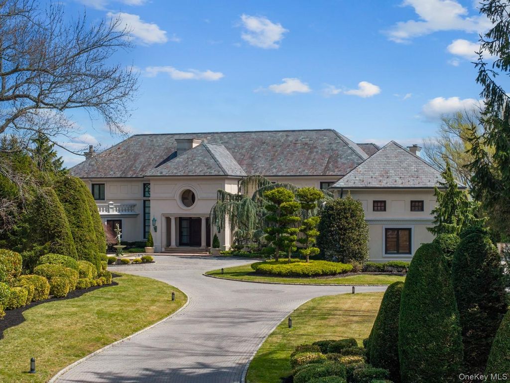 1245 Veeder Drive, Hewlett Bay Park, NY 11557