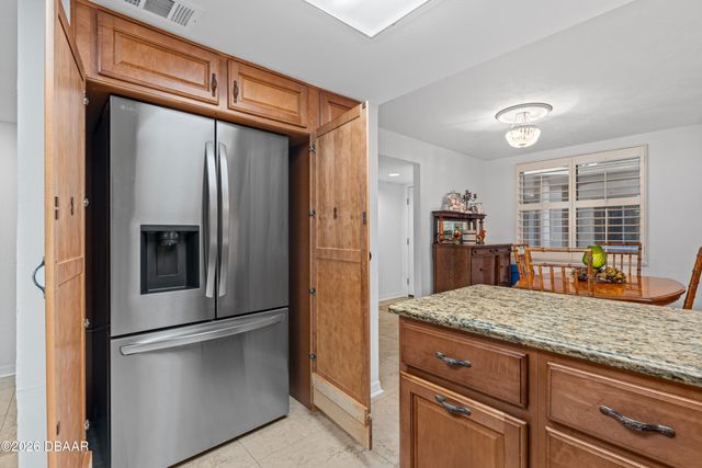 3 Oceans West Blvd Apt 1D6, Daytona Beach Shores, FL 32118