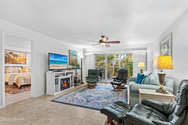 3 Oceans West Blvd Apt 1D6, Daytona Beach Shores, FL 32118