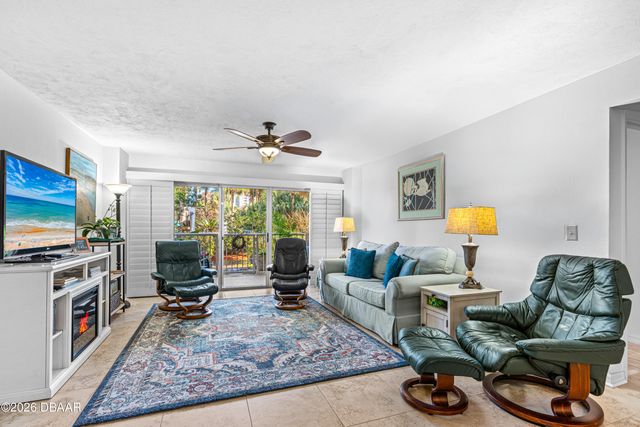 3 Oceans West Blvd Apt 1D6, Daytona Beach Shores, FL 32118