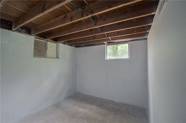 11210 Donnelly Avenue, Kansas City, MO 64134