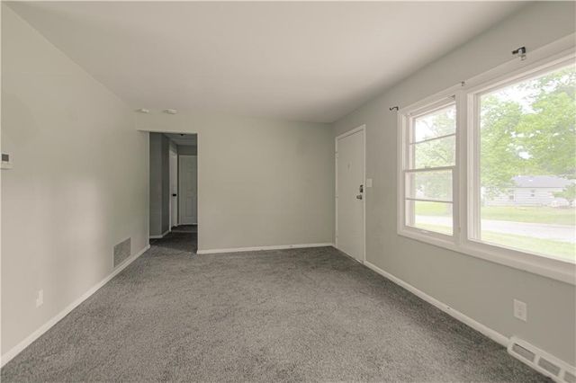 11210 Donnelly Avenue, Kansas City, MO 64134