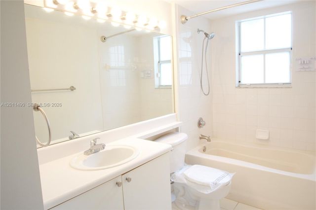 2440 E Preserve Way 102, Miramar, FL 33025