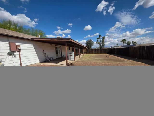 14011 N 38th Place, Phoenix, AZ 85032