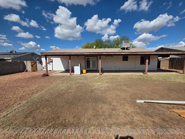 14011 N 38th Place, Phoenix, AZ 85032