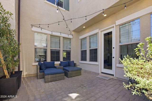 2601 S ROANOKE Street, Gilbert, AZ 85295