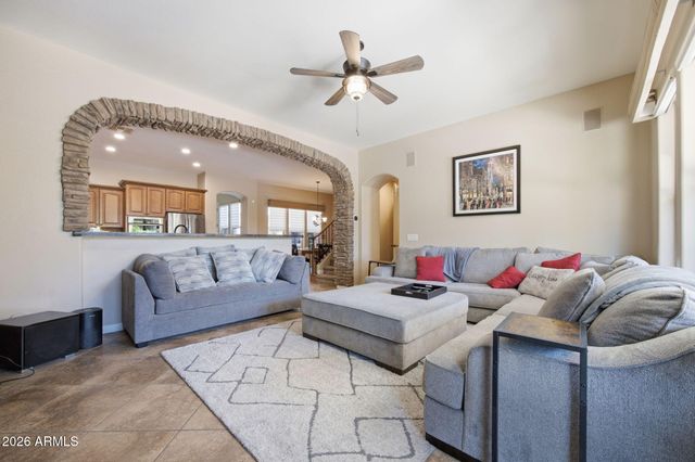 2601 S ROANOKE Street, Gilbert, AZ 85295