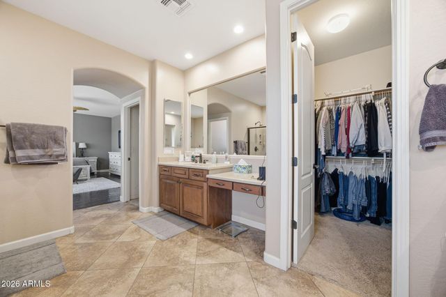 2601 S ROANOKE Street, Gilbert, AZ 85295