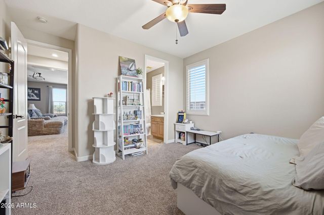 2601 S ROANOKE Street, Gilbert, AZ 85295
