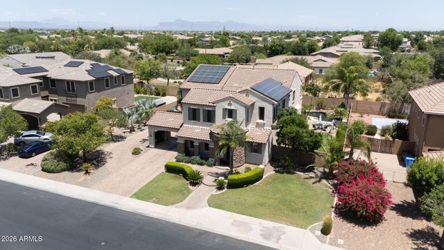 2601 S ROANOKE Street, Gilbert, AZ 85295