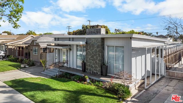 308 W Ellis Avenue, Inglewood, CA 90302