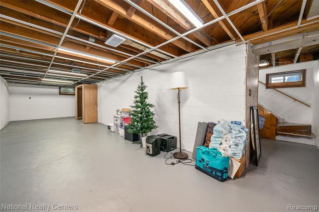 11016 Arden Street, Livonia, MI 48150